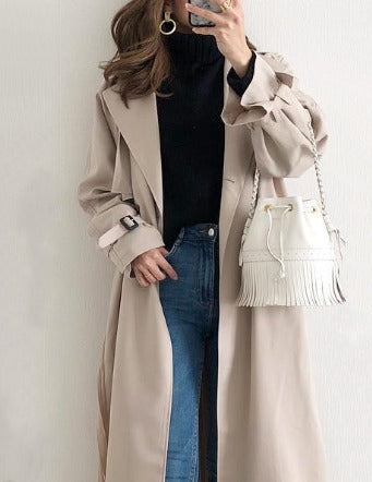 Perrie | Klassisk chic trenchcoat med lange ermer