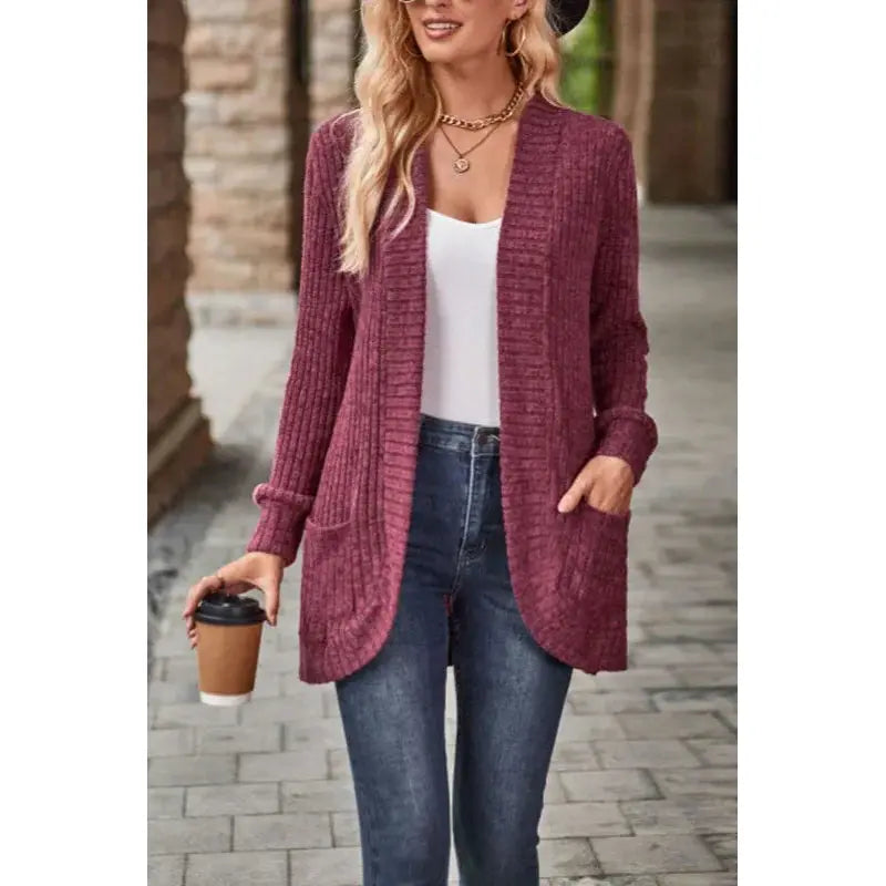 Eliana | Chunky ribbestrikket langermet cardigan med lommer